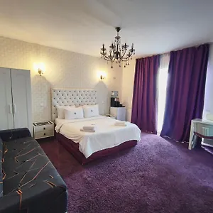 Iris Boutique Therme & Bucharest Airport Pensiune Otopeni