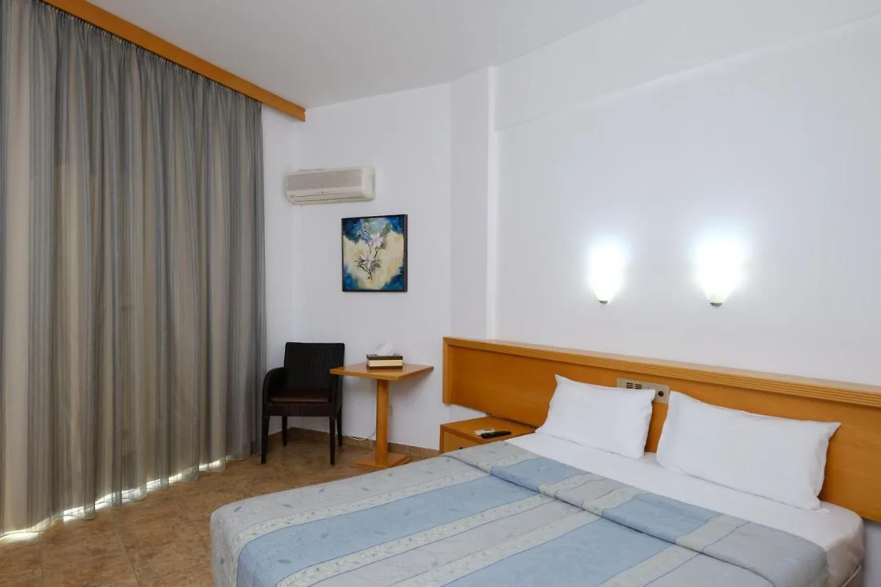 Flamingo Beach Hotel Larnaca Chypre