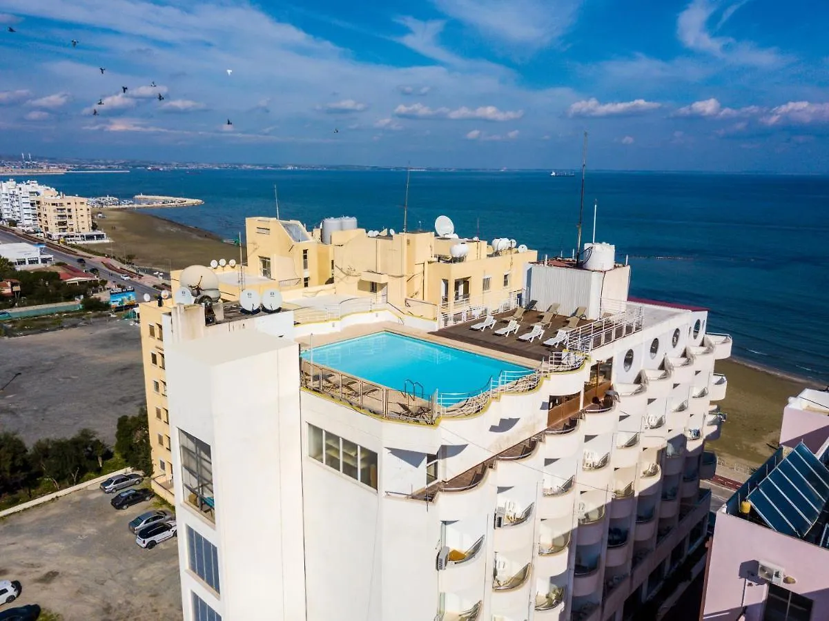 Flamingo Beach Hotel Larnaca